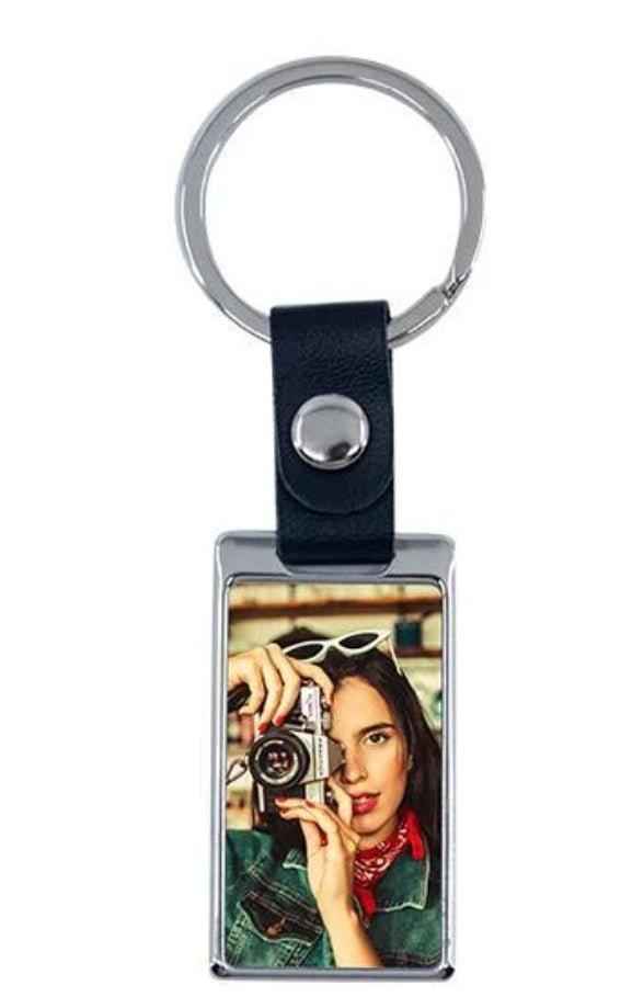 Rectangle metal keyring by Luxe-Custom-Designer